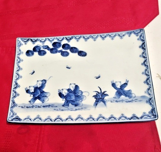 Vtg Kazan Nabeshima Blue & White Porcelain Rectangular Dishes Karako Children