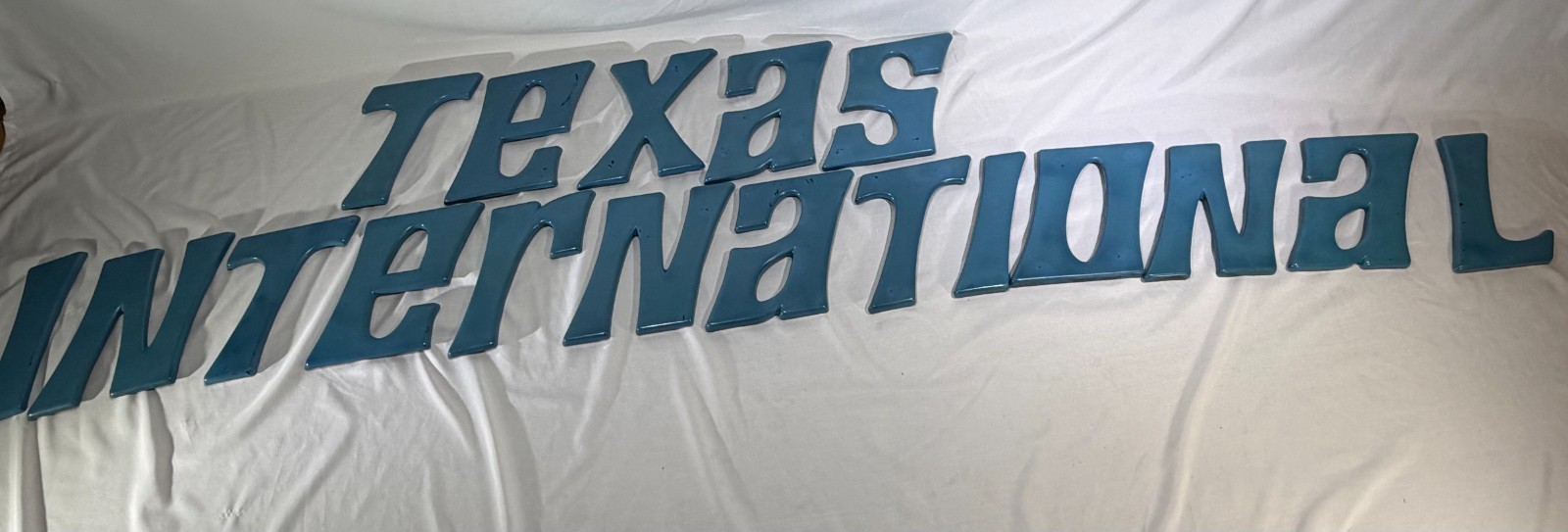 Vintage Texas International Airlines Airport Terminal Sign Letters Plastic Set 8 Vintage Texas International Airlines Airport Terminal Sign Letters Plastic Set 8