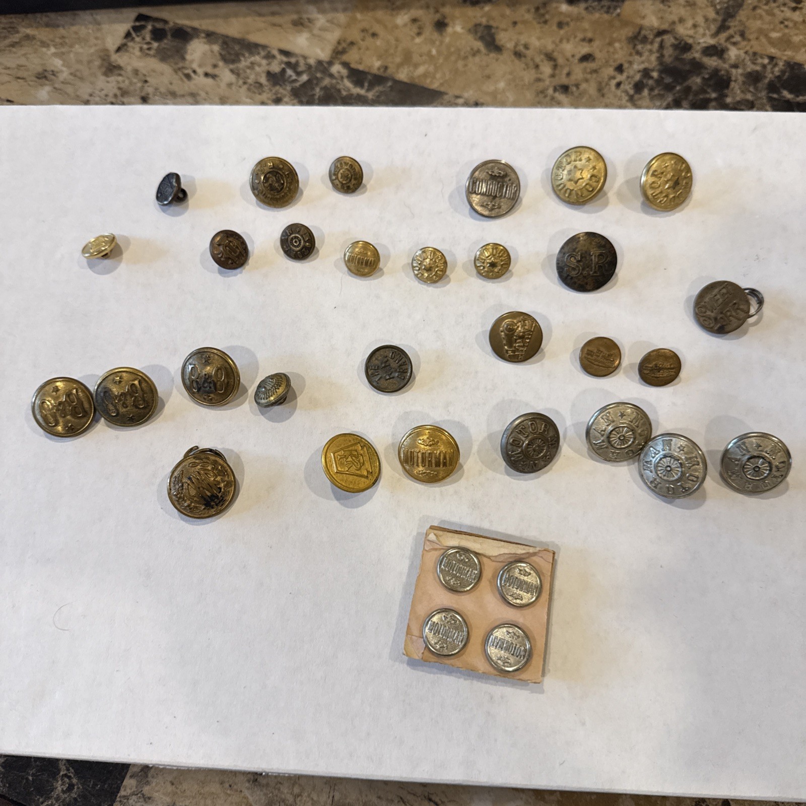 33 Vintage Coat & Cuff Buttons B&O Railroad Trains Motorman Conductor GWR SR