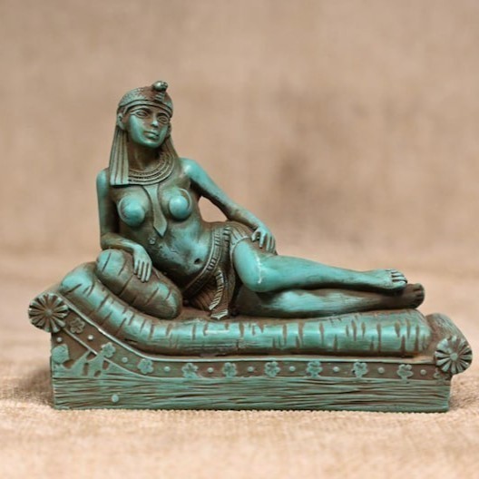 Cleopatra bust of the legendary Hellenistic queen, Egyptian antiques