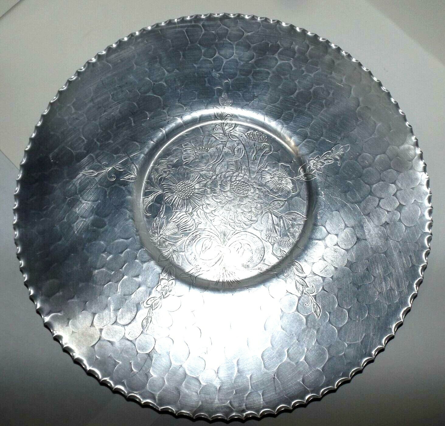 Designed Aluminum Round tray plate 12\