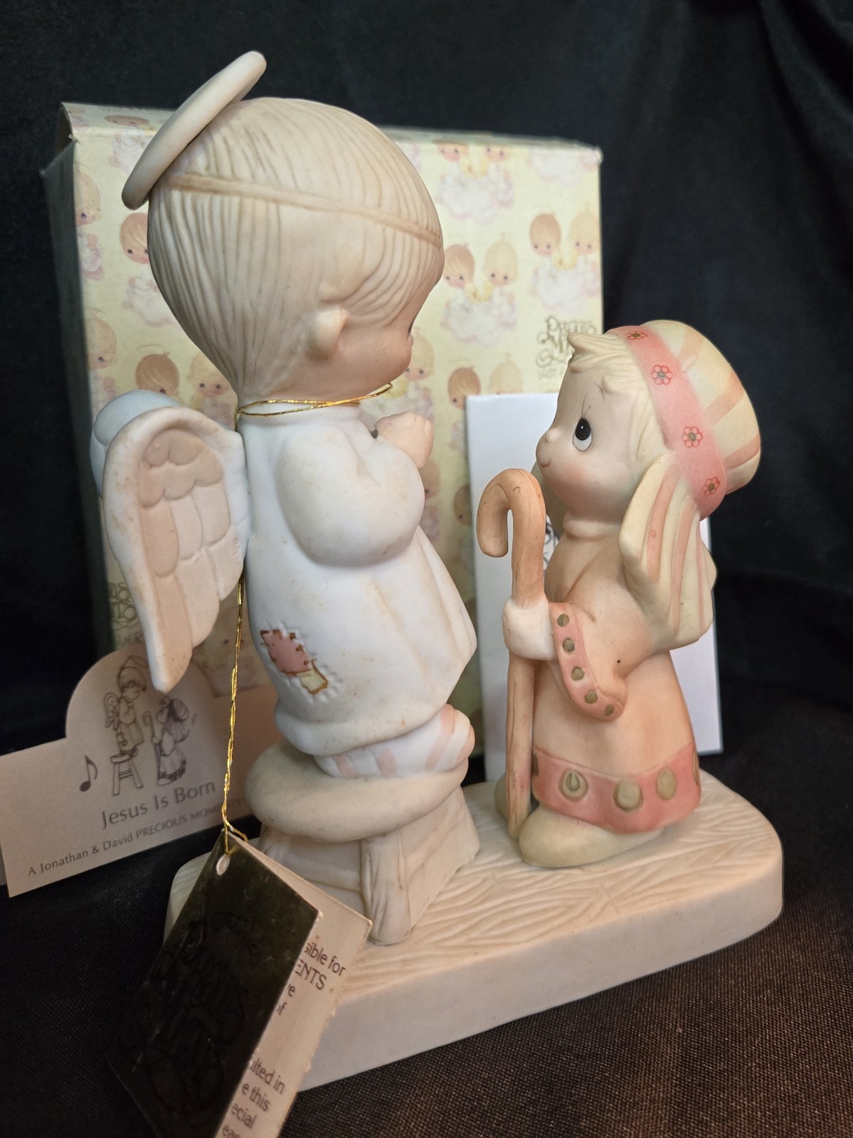 1978 Precious Moments E-2012 Jesus Is Born Boy Angel & Girl NO Box Excellent con