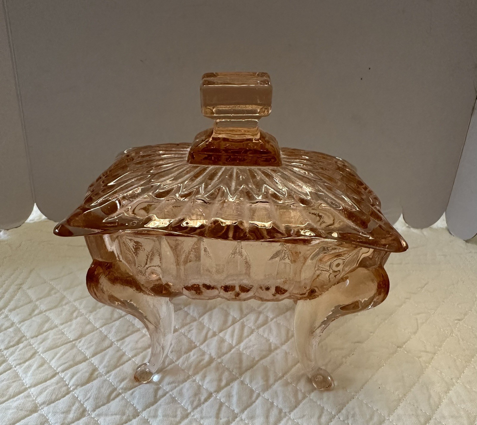 Vintage Pink Depression Glass Footed Candy Dish Lidded Trinket Vanity Box 4.5”