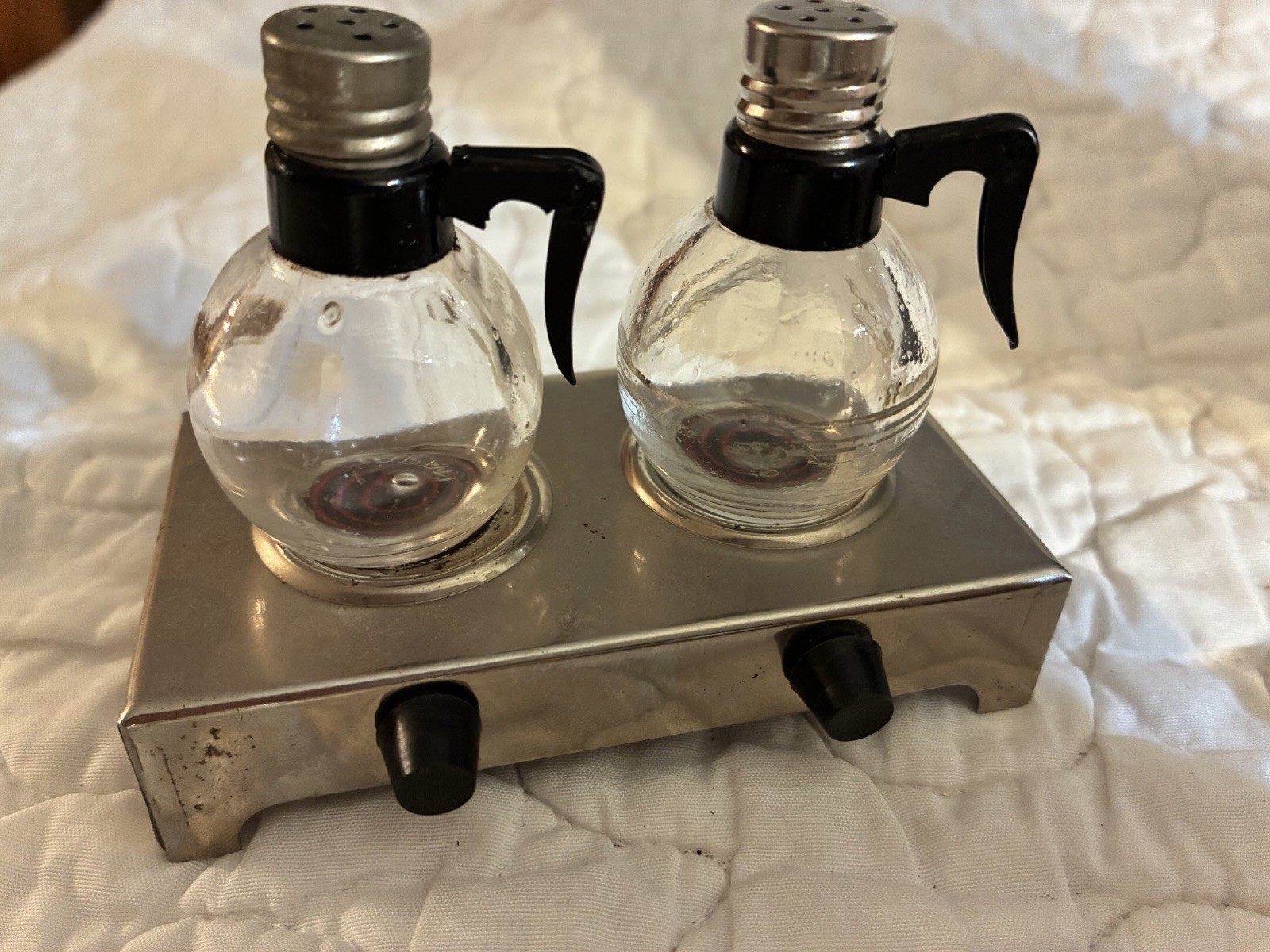 RARE.  VTG Salt N Pepper Shakers Novelty Coffee Pots And Burners