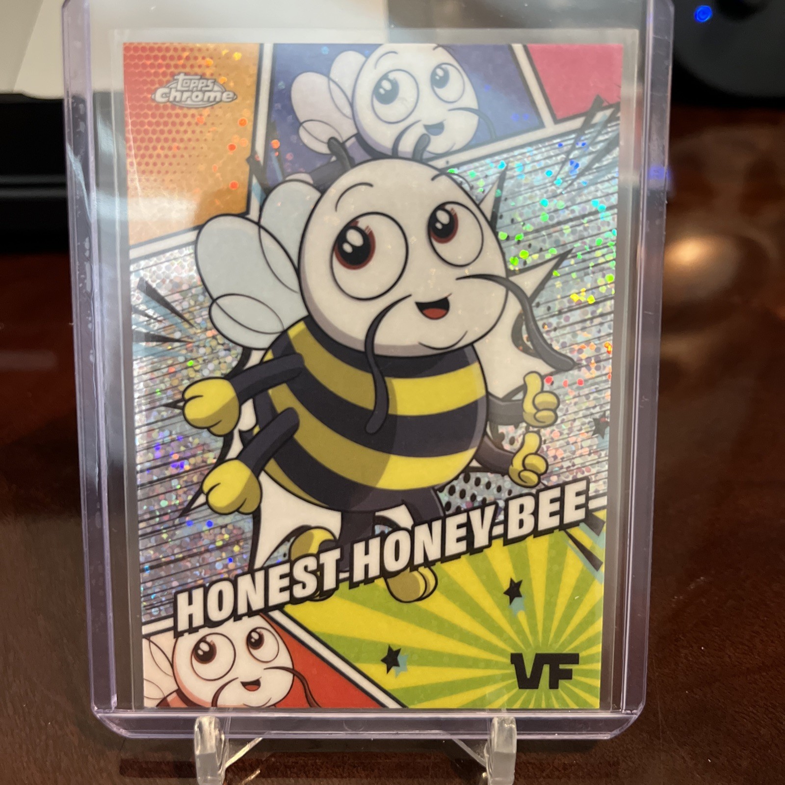 2025 Honest Honey Bee Topps Chrome Veefriends Manga Speckle Refractor
