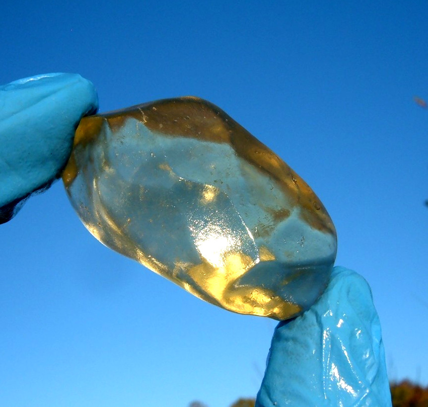 Libyan Desert Glass Meteorite Tektite impact specimen( 152 crt) Super Gem AAAA+