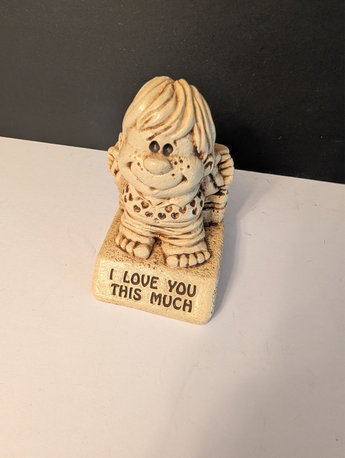 Vtg 1976 Paula W33 \'I Love You This Much\' Figurine 4\