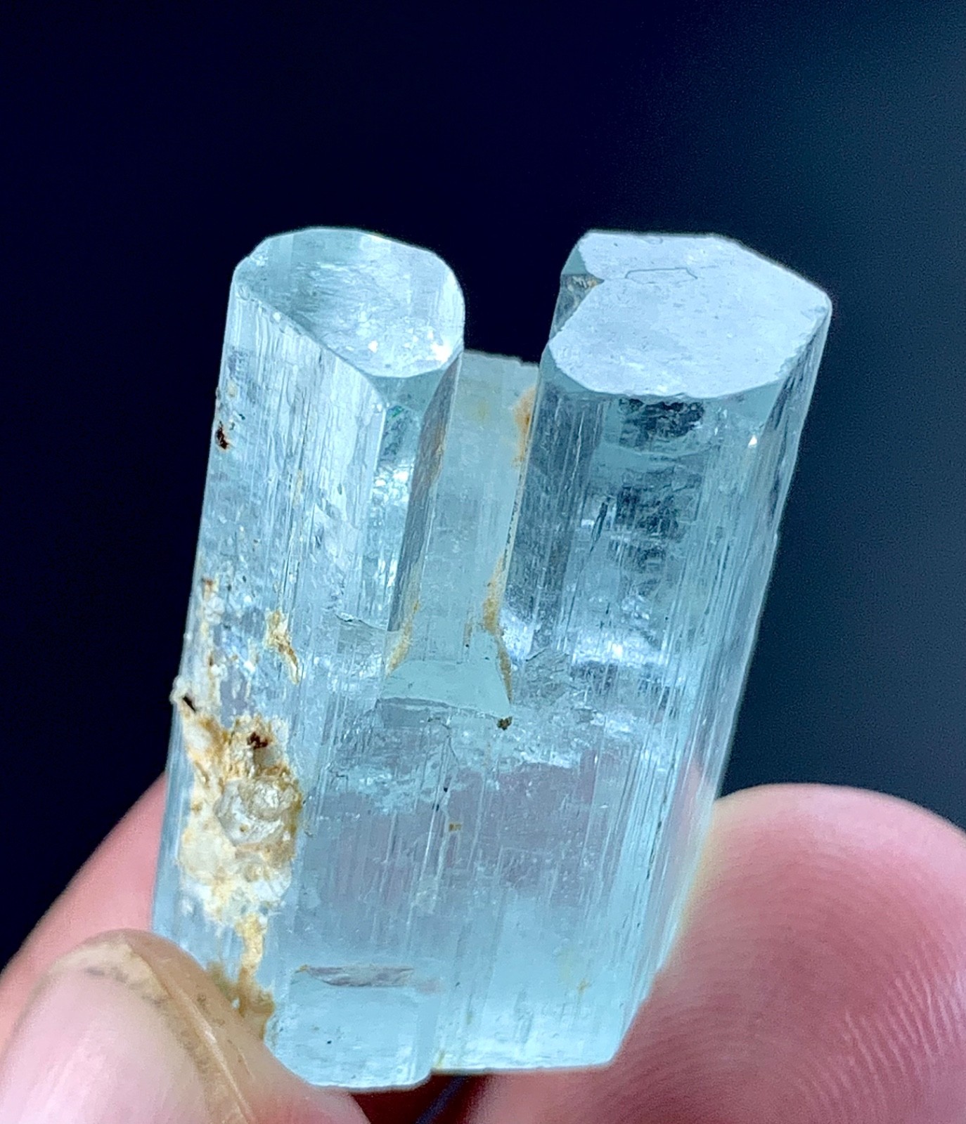 77Carat Aquamarine Crystal Specimen From Pakistan