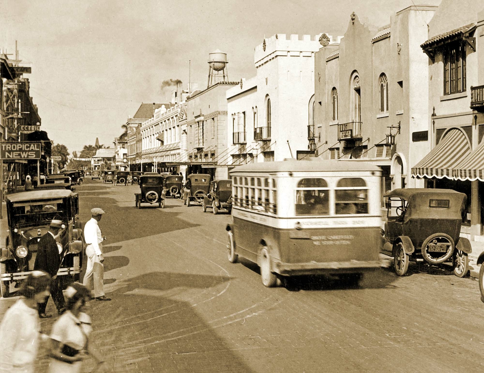 1926 First Street, Ft. Myers, Florida Vintage Old Photo 8.5 1926 First Street, Ft. Myers, Florida Vintage Old Photo 8.5