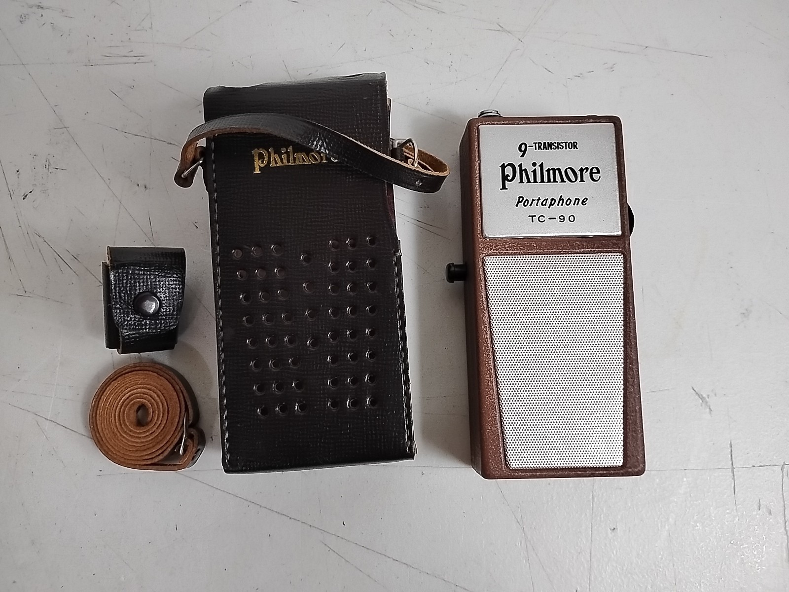 Vintage Philmore Portaphone TC-90 9-transistor With Case & Original Manual