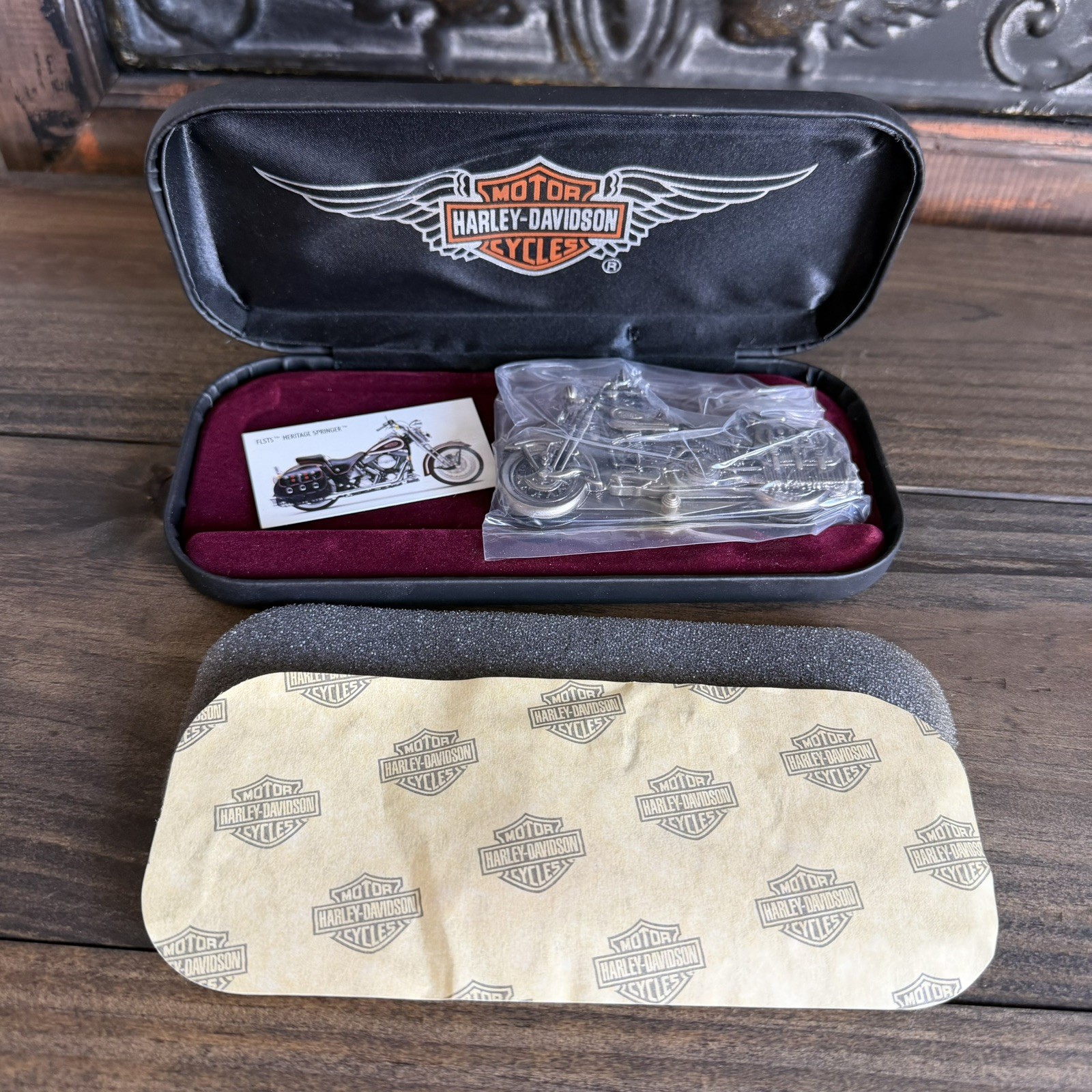 NEW Harley Davidson Heritage Springer FLSTS Biker Knife w/ Case 1998 Vintage