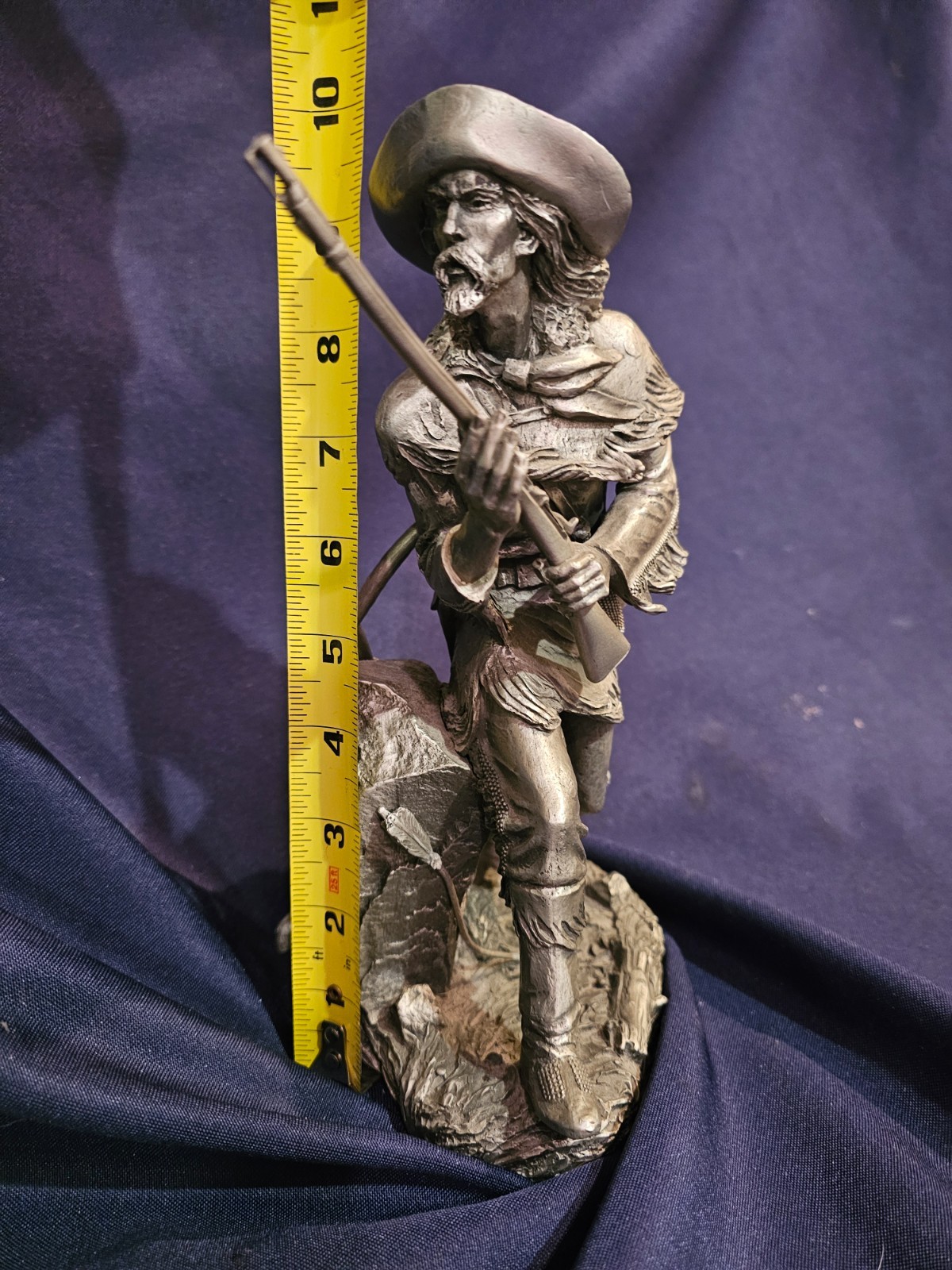 Jim Ponter SILENT FOE Sculpture Solid Pewter 1987 - Franklin Mint