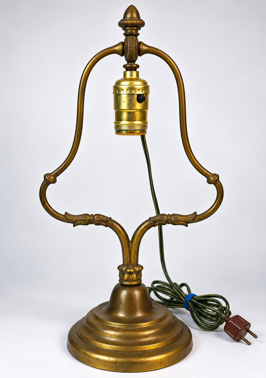 Antique Edward F. Caldwell & Co. Harp-Form Table Lamp – Early 20th Century