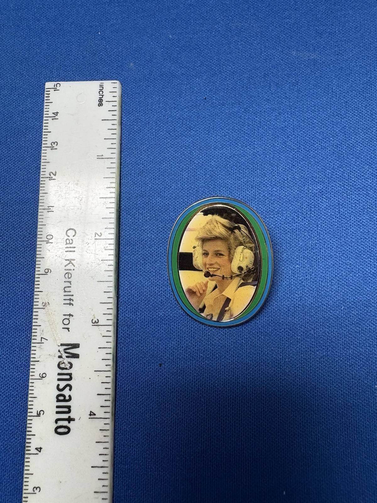 Princess Diana Pin Button Pinback Danbury Mint Collection Gold 24 Princess Diana Pin Button Pinback Danbury Mint Collection Gold 24