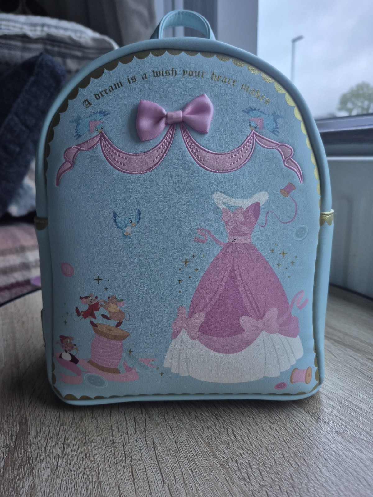 RARE Boxlunch Exclusive Loungefly Disney Cinderella Sewing Mini Backpack RARE Boxlunch Exclusive Loungefly Disney Cinderella Sewing Mini Backpack
