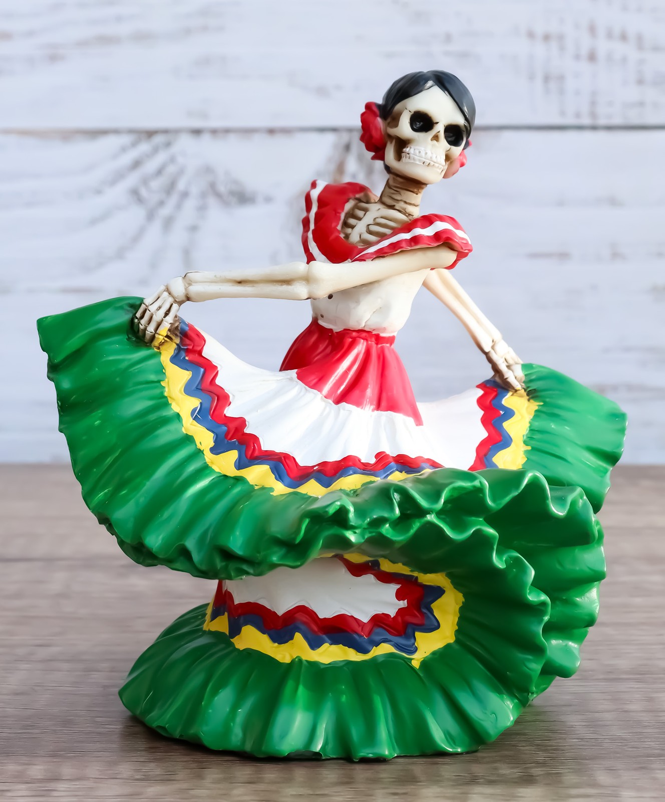 Ebros Day of The Dead Green Gown Lady Skeleton Dancer Figurine Sugar Skull 5.25\