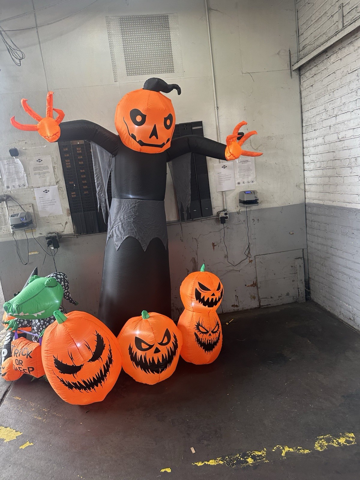 Halloween Inflatable Decorations