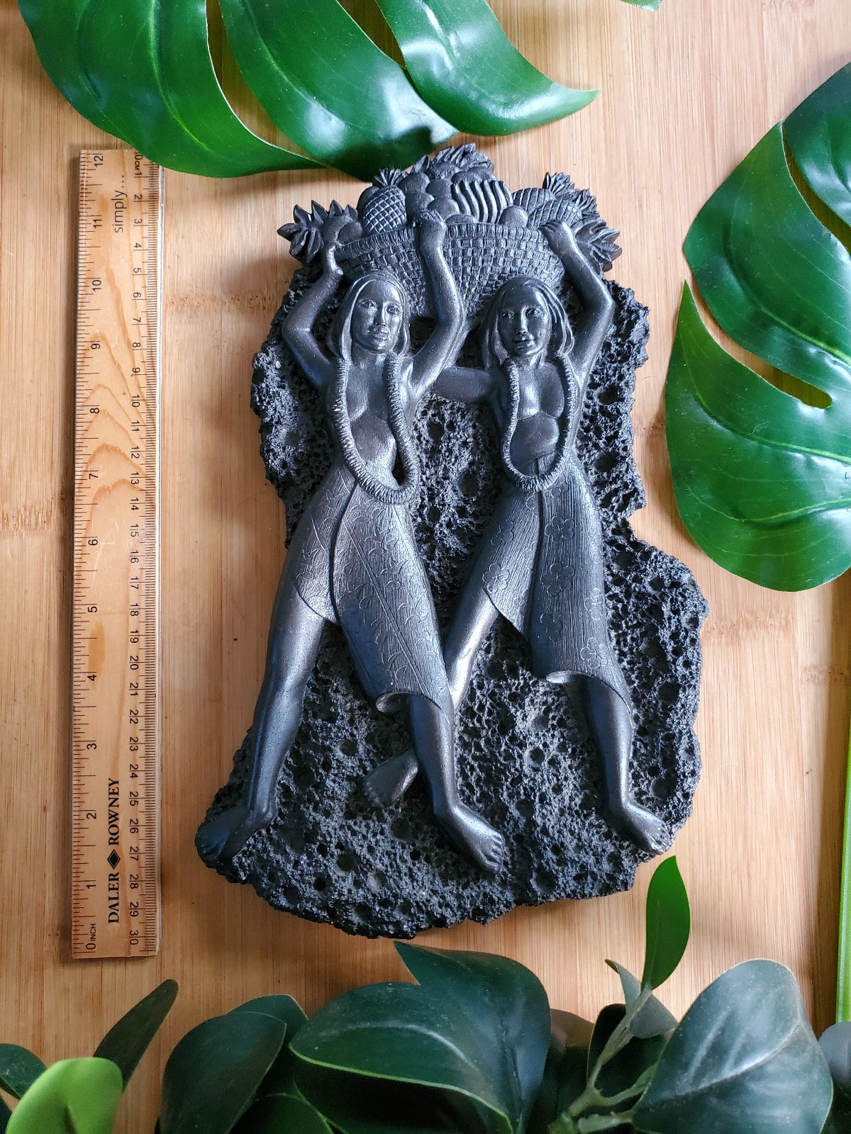 Vintage CoCo Joe\'s Lava Rock TIKI BAR Wall Hanging \