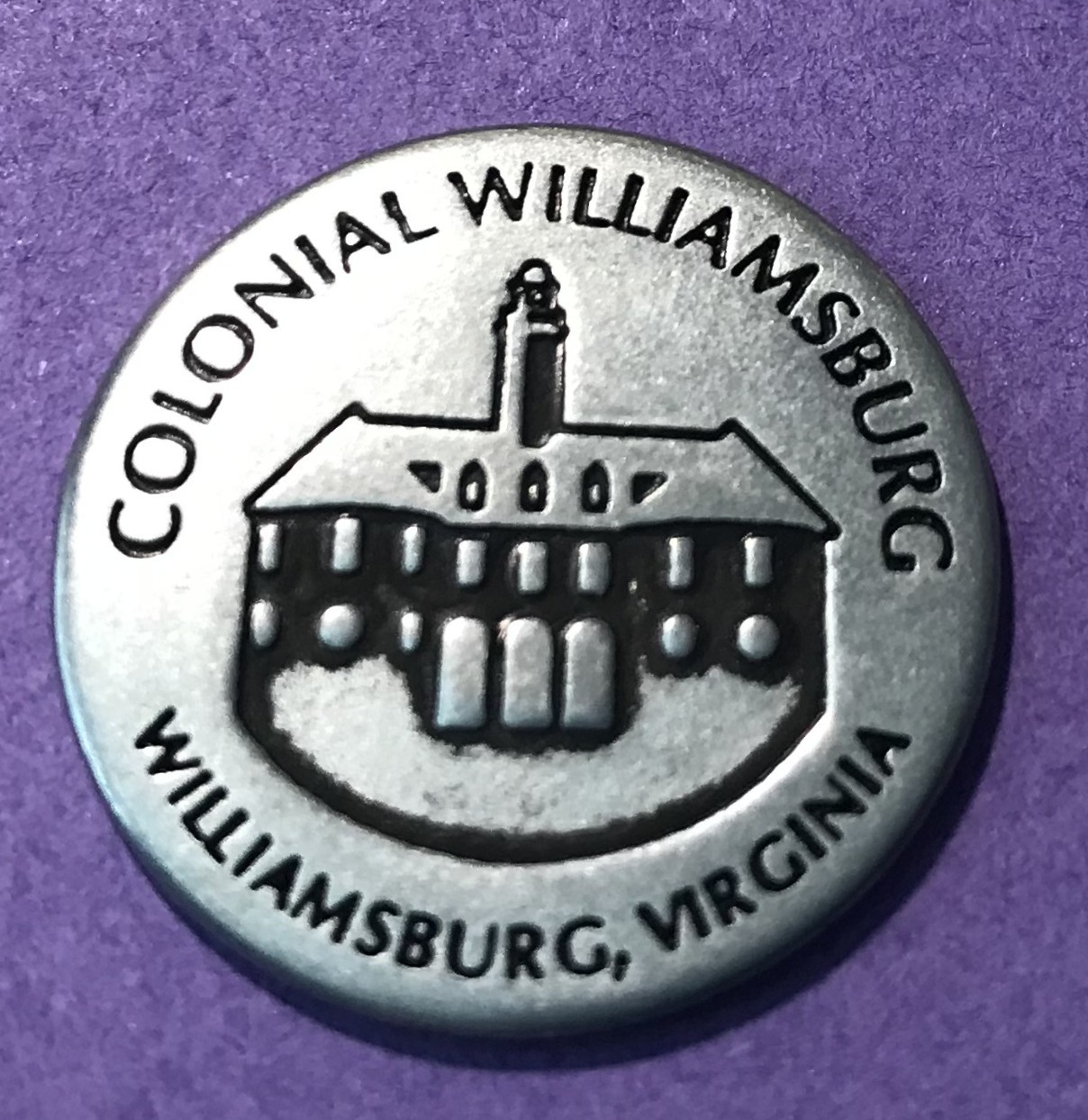 New Listing RARE & Discontinued Colonial Williamburg Palace and Mansion