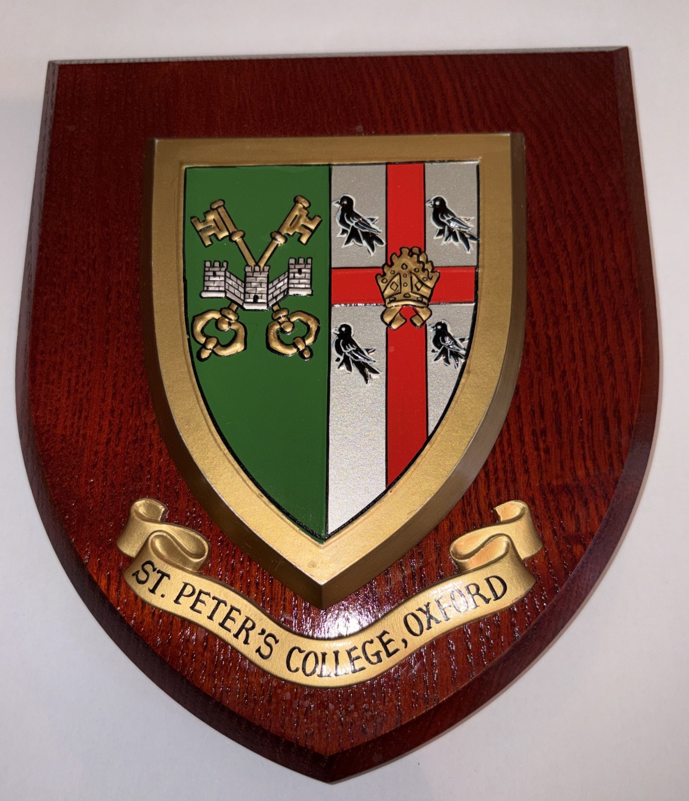 St Peter’s College University of Oxford Plaque or Shield 18x15x1.5cm vgc St Peter’s College University of Oxford Plaque or Shield 18x15x1.5cm vgc