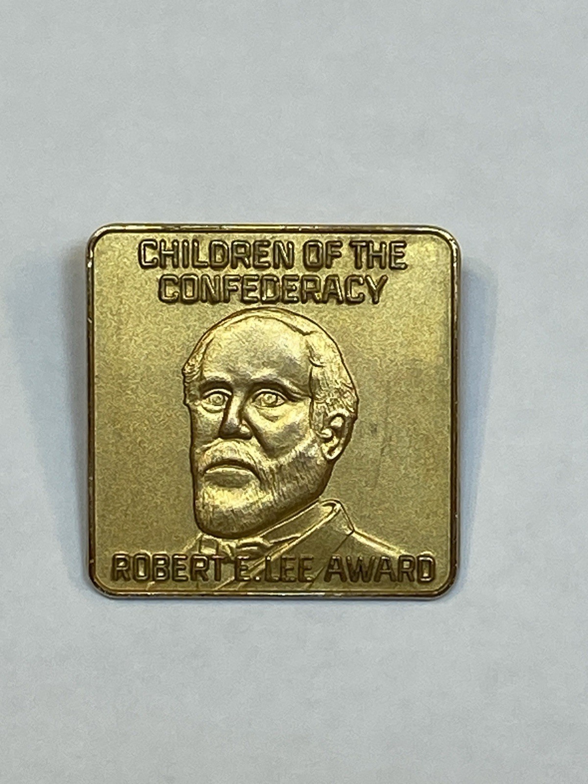CofC Children Robert E Lee Award GF UDC United Daughters of the Confederacy Pin