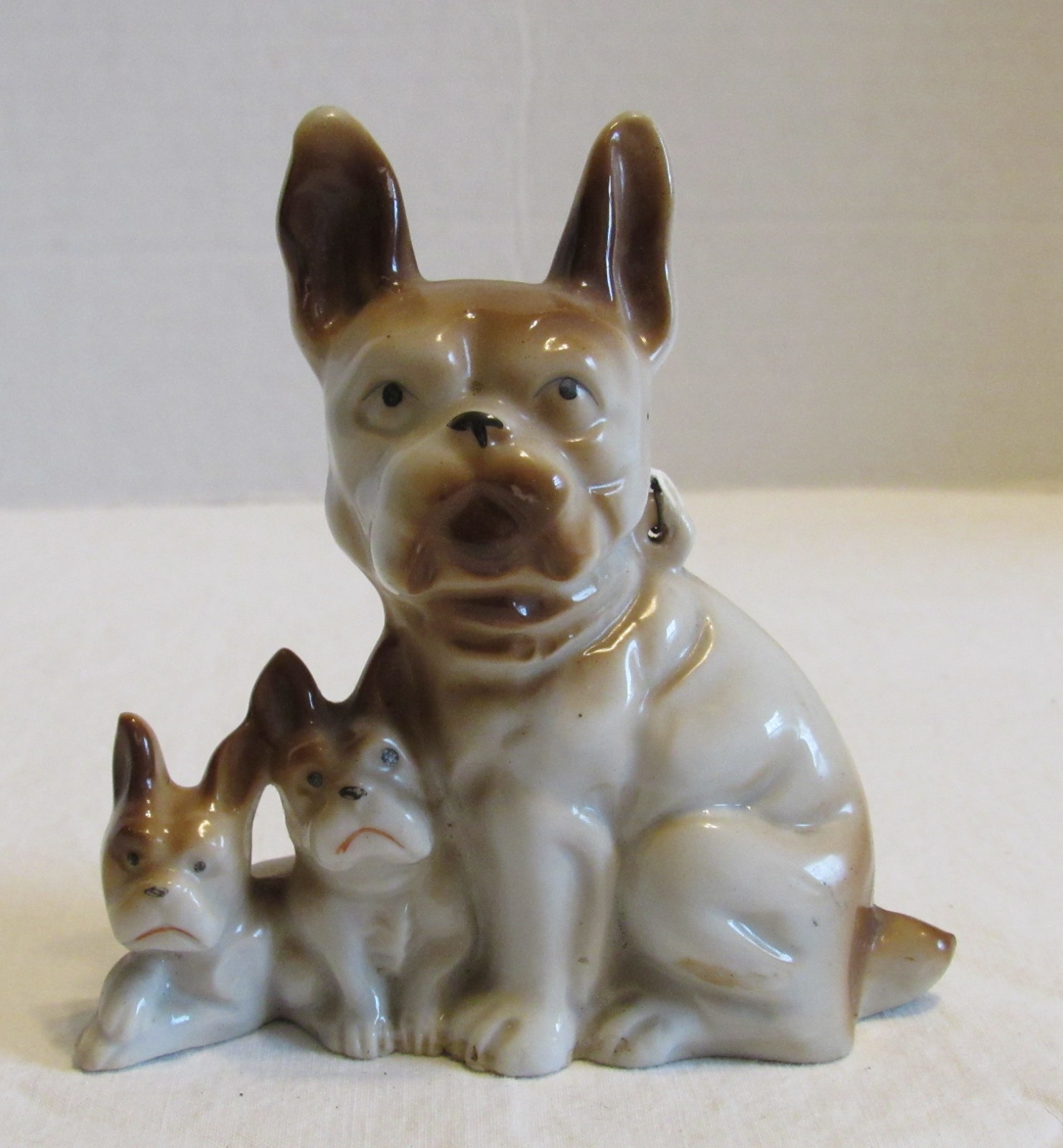 Vintage Sitting French Bull Dog Frenchie Bully with Puppies Figurine Japan Brown