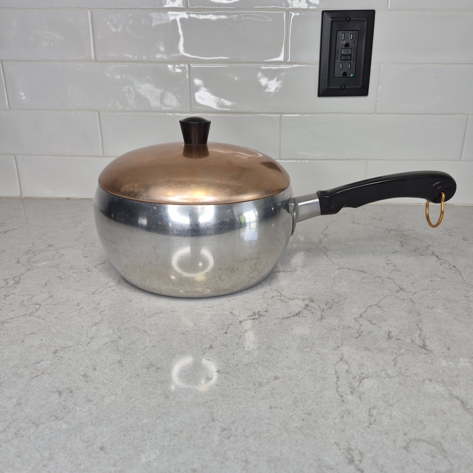 Vintage Wear-Ever Hallite No. 2103 1/2 USA 3-1/2 QT Aluminum Pot w/ Copper Lid