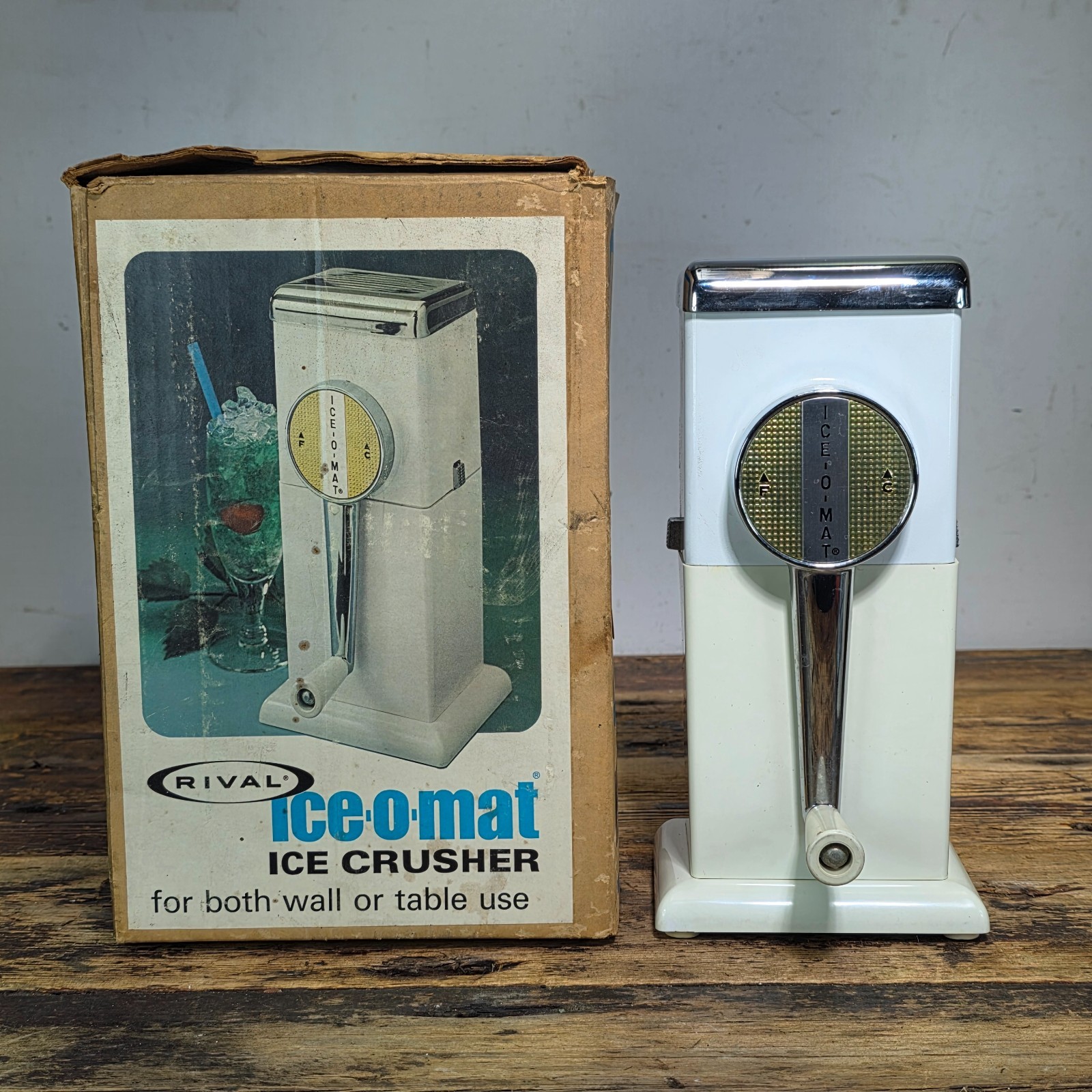 Vintage Rival Ice-O-Mat Ice Crusher Model TW347 White Retro Barware with Box Vintage Rival Ice-O-Mat Ice Crusher Model TW347 White Retro Barware with Box