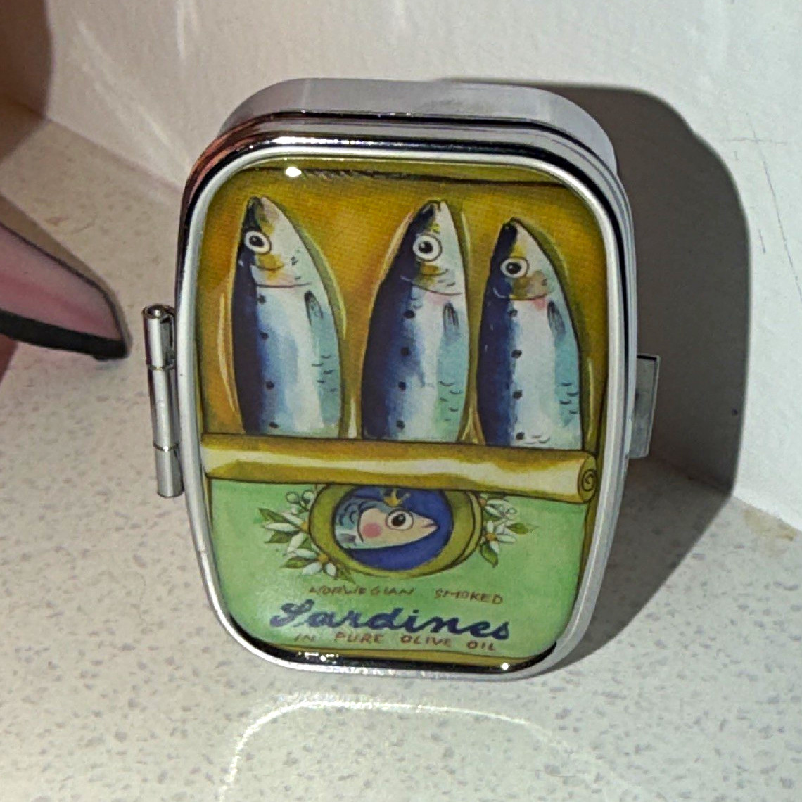 Small Hinged Metal Trinket Pill Box Sardines Fish Tin Style Rectangle Silver