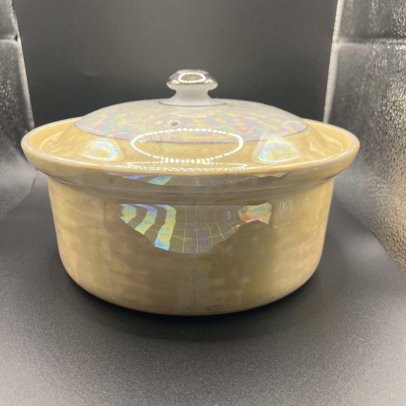 Fraunfelter Royal Rochester Covered Casserole 8 Fraunfelter Royal Rochester Covered Casserole 8