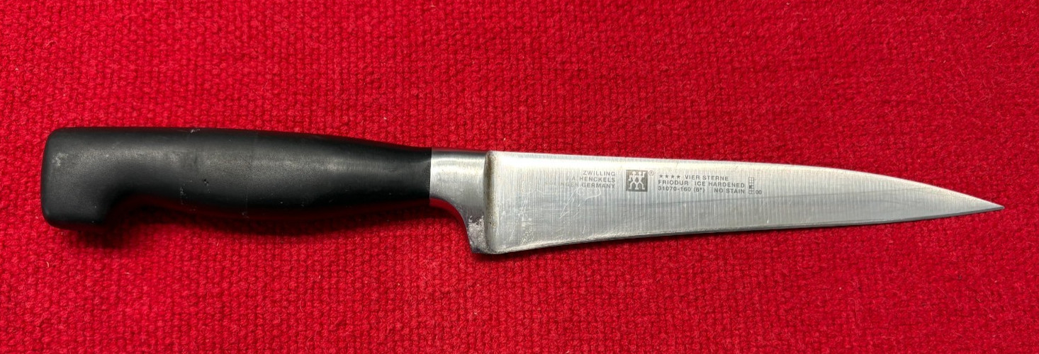 Zwilling JA Henckles Kitchen Knife Vier Sterne  31070-160 6\