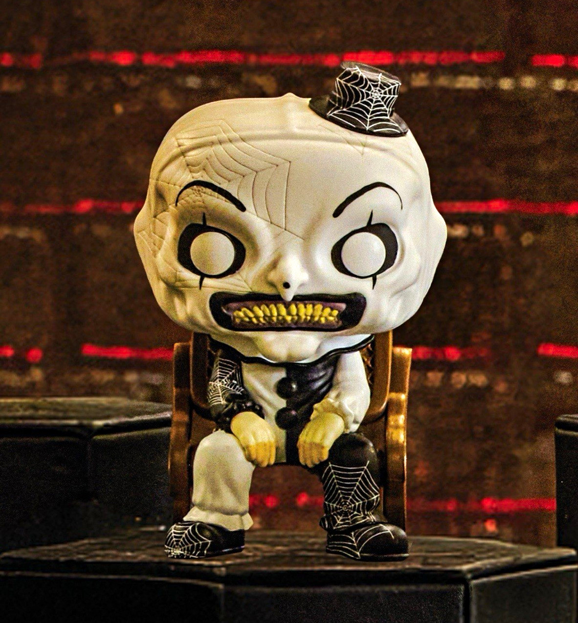 Funko Pop Movies Terrifier 2 Art the Clown #2090 Hot Topic Exclusive