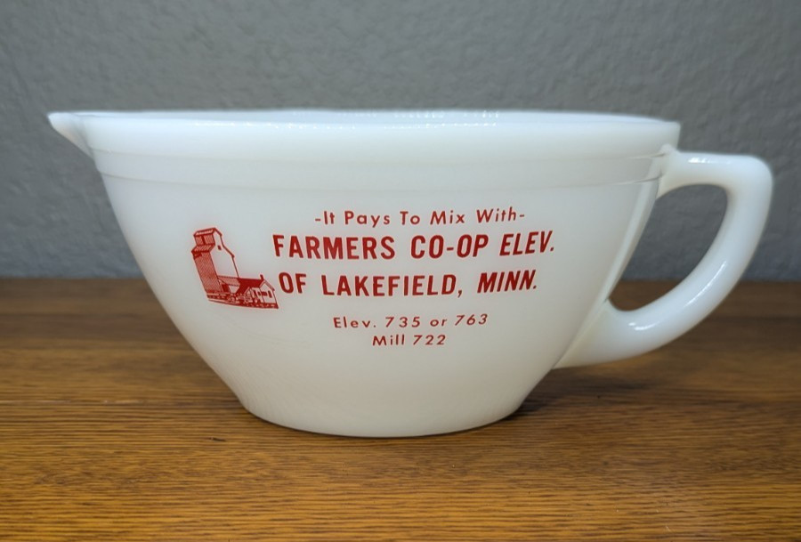 Vintage Farmers Co-Op Lakefield MN Heat Proof Batter Bowl Retro Milk Glass Bowl