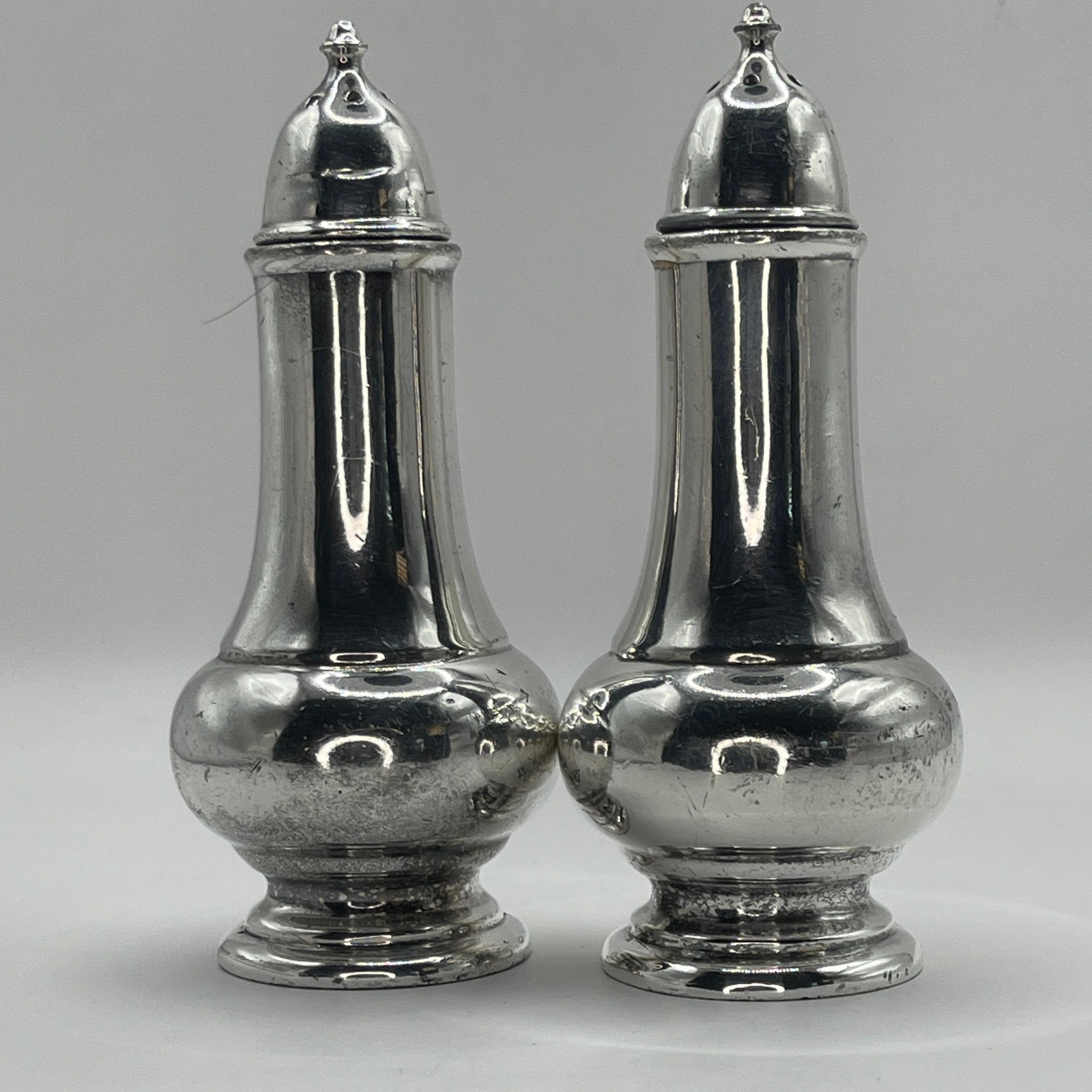 VTG W.B. Mfg. Co. Silver Plate Salt & Pepper Shakers S238-S Weidlich Bros.