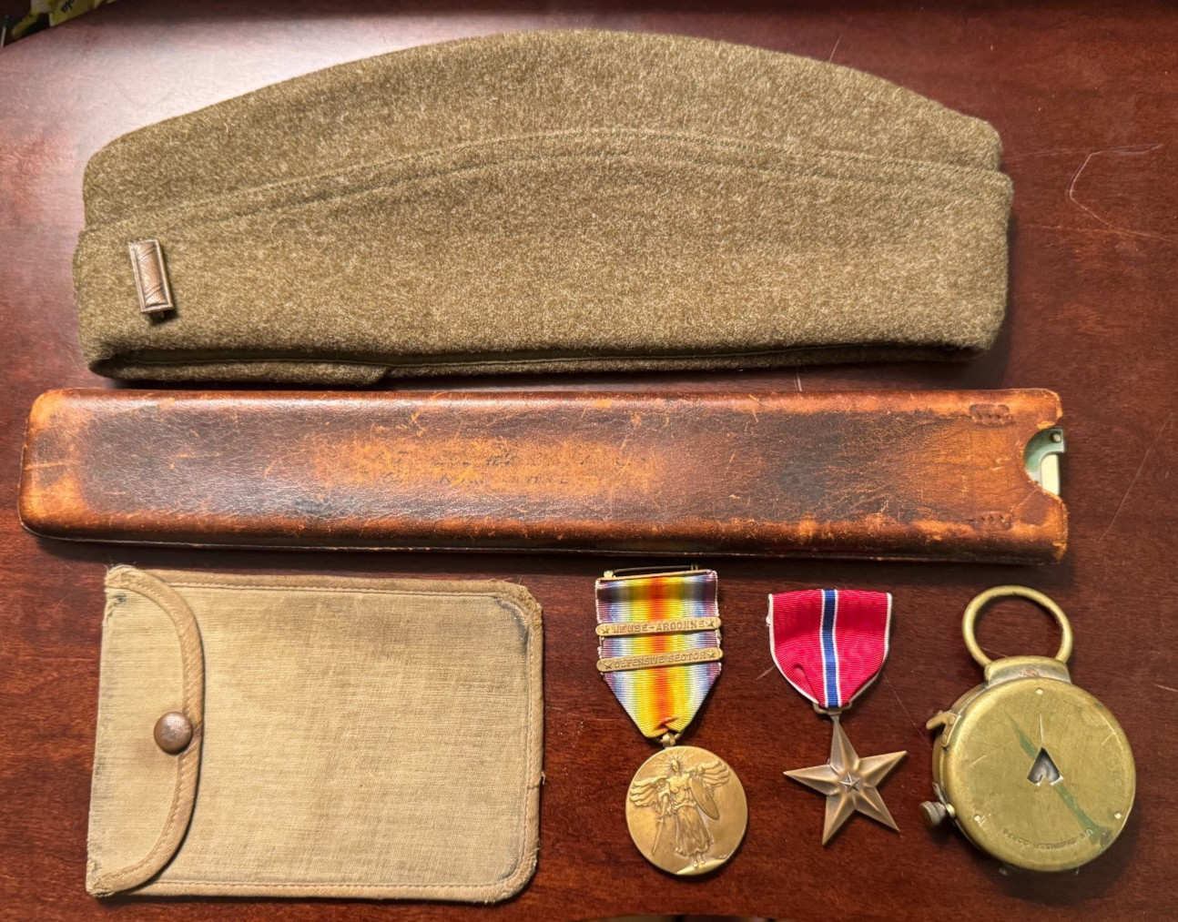 WW 1 - 2 era militaria lot