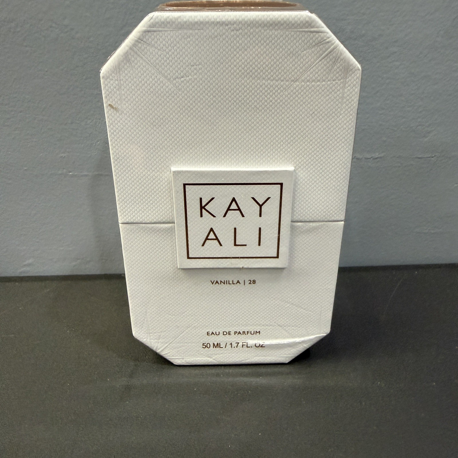 Huda Kayali Vanilla 28 Eau De Parfum 1.7 oz. 50 Ml New In Sealed Box *Authentic*