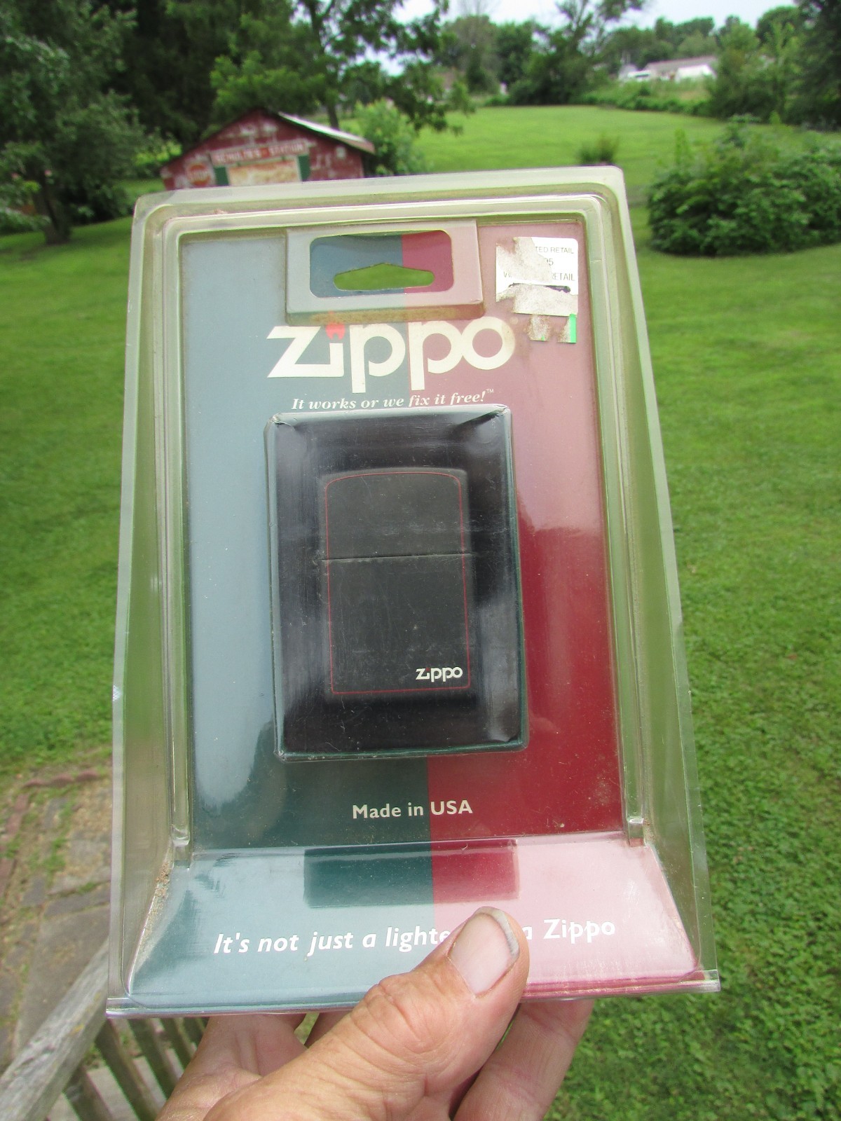 Vintage 1990s ZIPPO 218ZB Matte Black LIGHTER Red BORDER White LOGO Unfired NOS