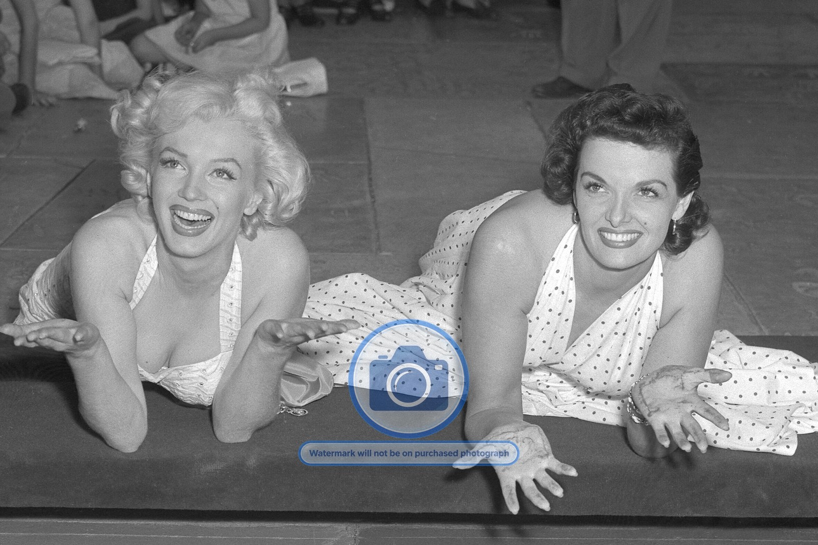 MARILYN MONROE AND JANE RUSSELL SEXY AMERICAN ACTORS 1953 4X6 PHOTO
