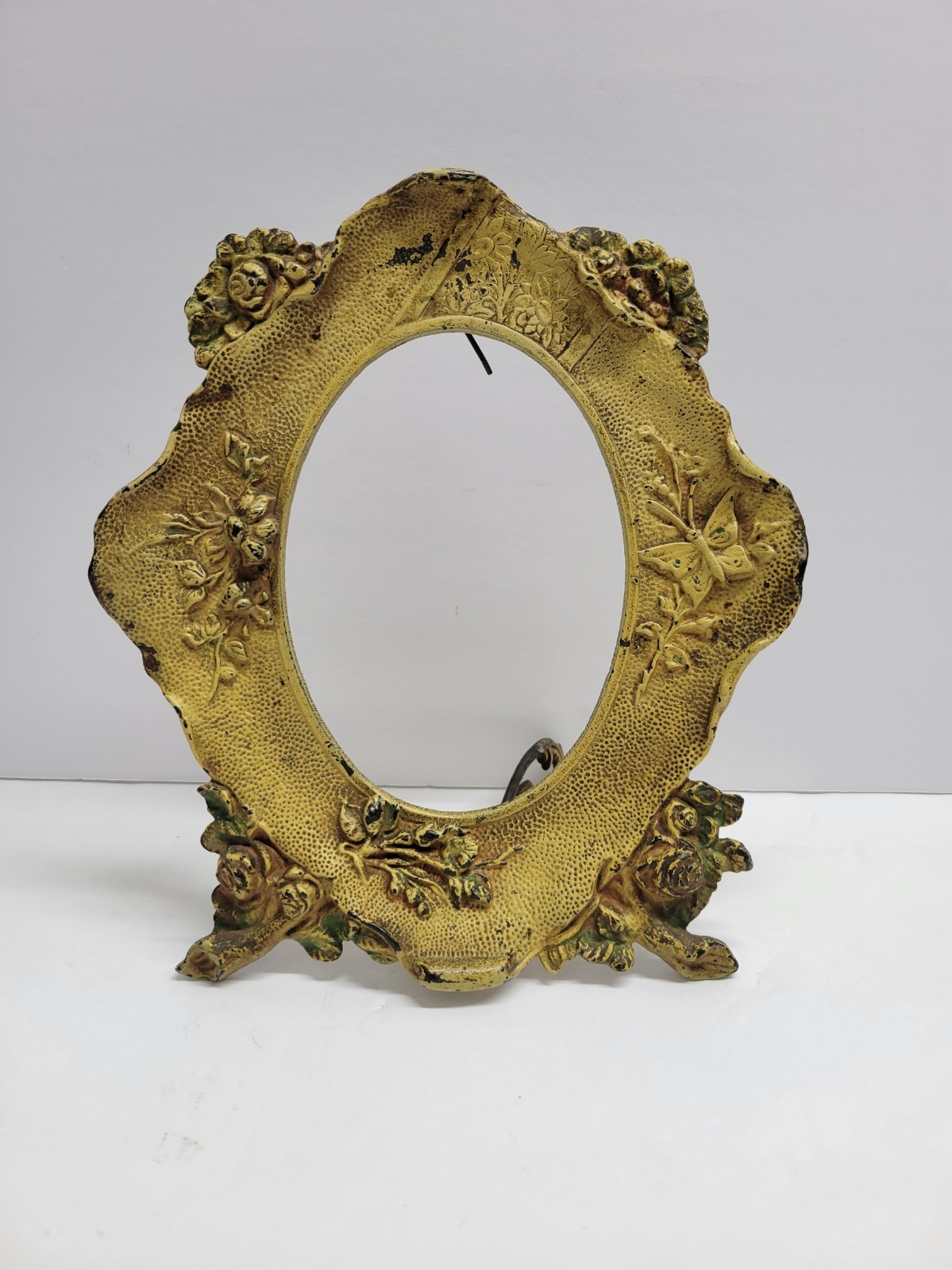 Rare Vintage Metal Easel Picture Frame - Victorian Art Nouveau Ornate 8.5 Rare Vintage Metal Easel Picture Frame - Victorian Art Nouveau Ornate 8.5