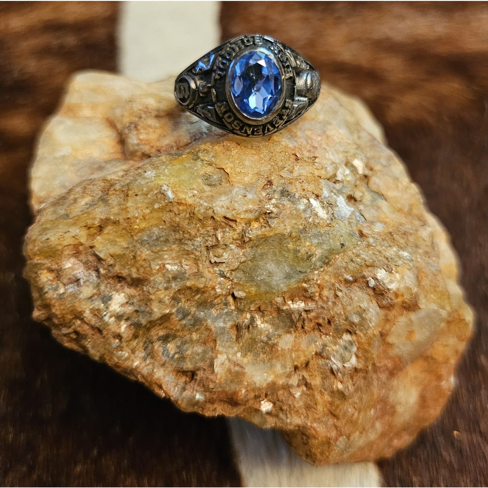 Vintage Ster Silver 1977 Stevenson High School Class Ring 7g Sz 5.5 Terryberry