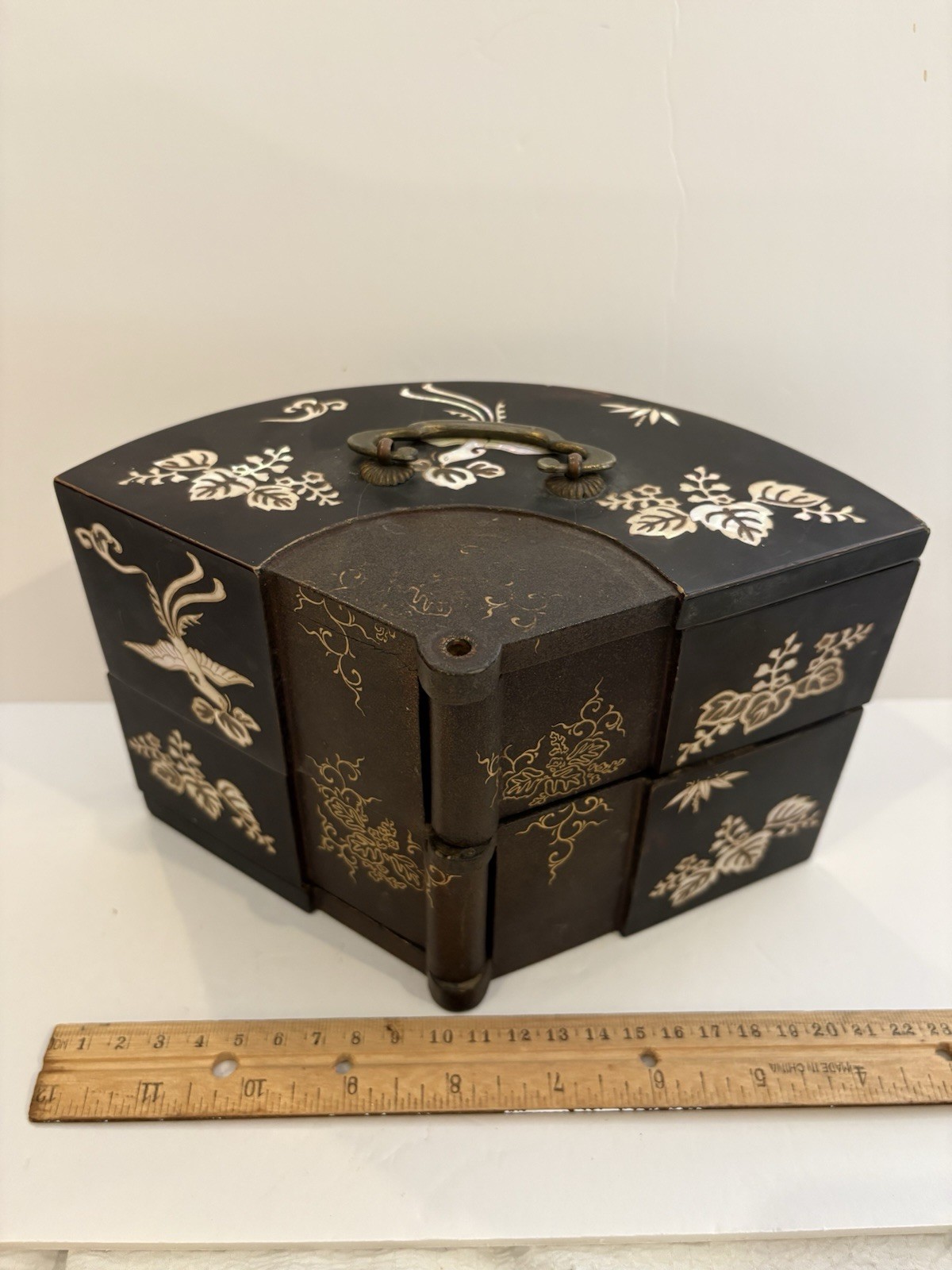 Vintage Japanese Fan Shape Treasure Box Inlaid MOP Lacquer Decoration