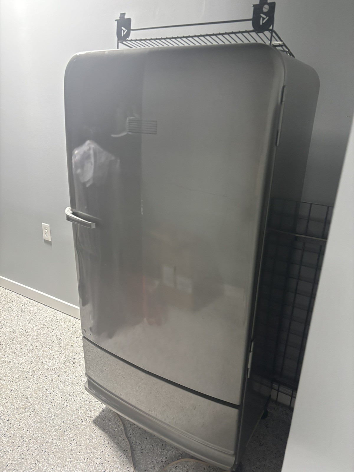 1940s GM MJ-7 Frigidaire Vintage Refrigerator 