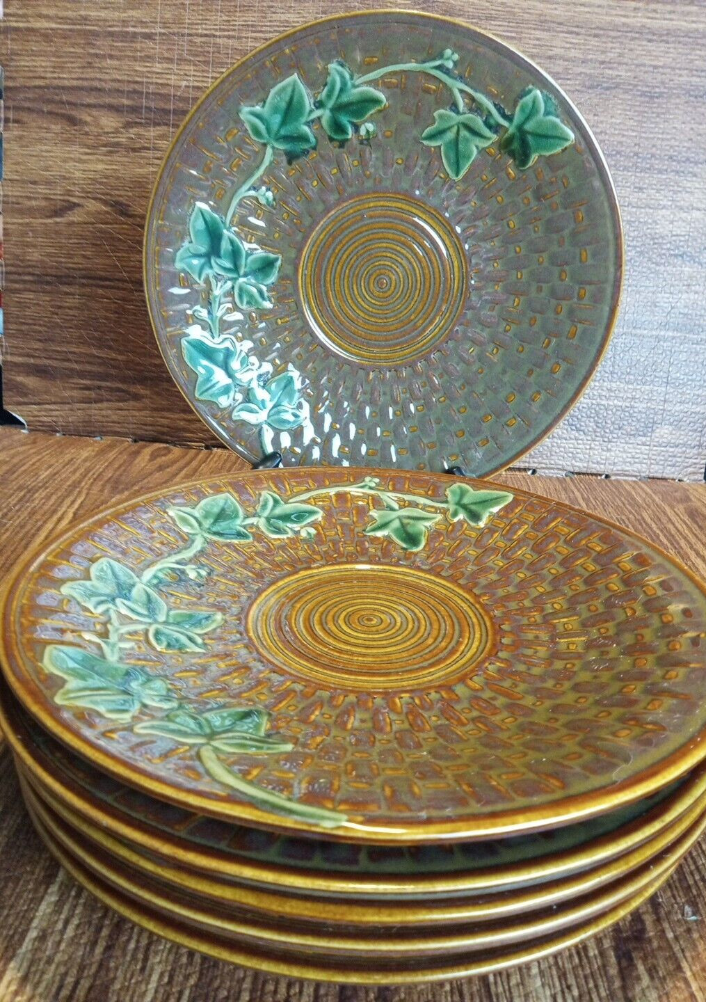 French Majolica Grape Leaves on Basketweave c.1800\'s 10.5\ French Majolica Grape Leaves on Basketweave c.1800\'s 10.5\