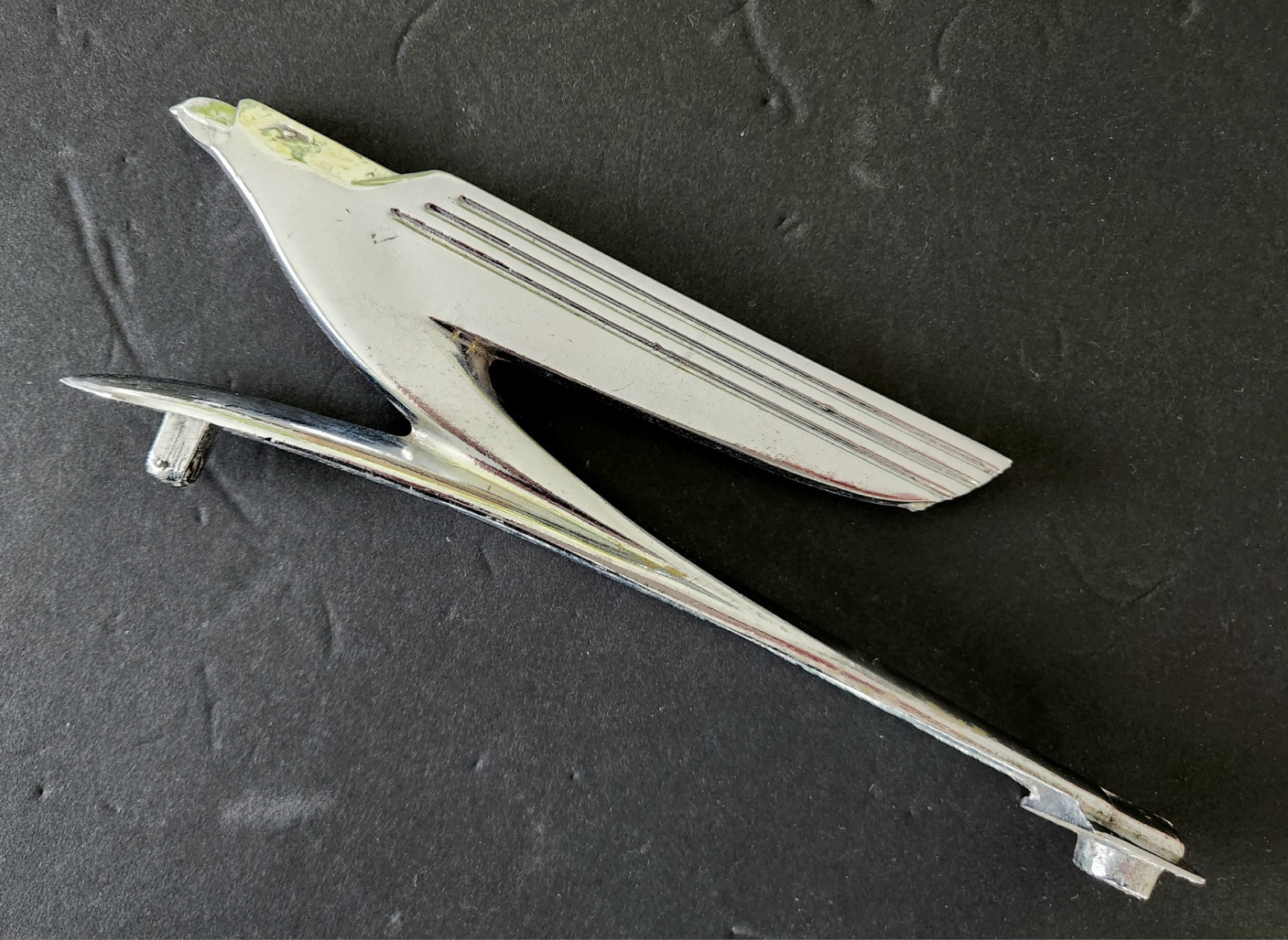 NOS VINTAGE 1936 CHEVROLET HOOD ORNAMENT CHEVY FLYING WINGED EAGLE AFTERMARKET