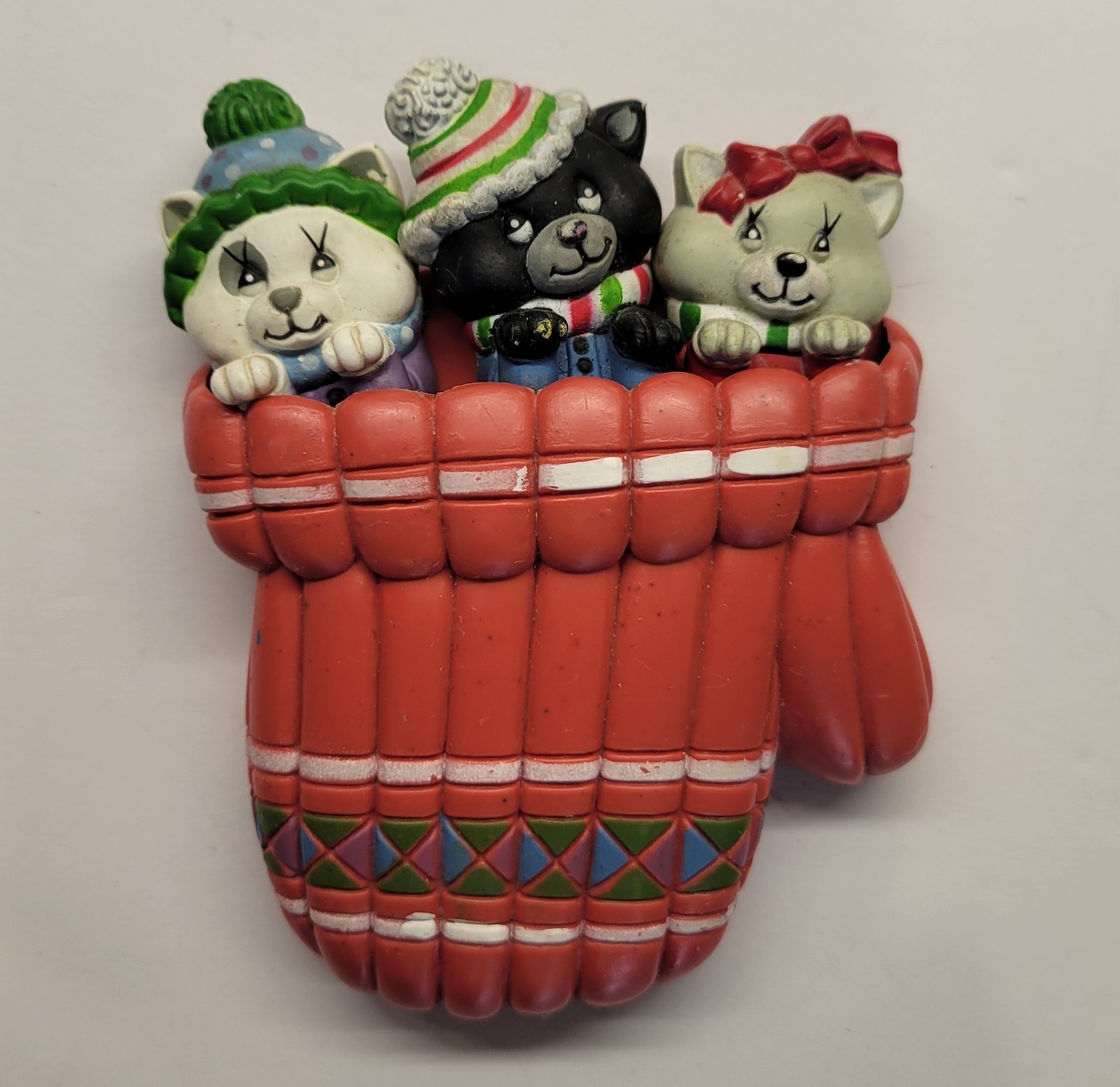 Giftco Vintage 80s 3 Little Kittens Mitten Refrigerator Magnets Anthropomorphic 