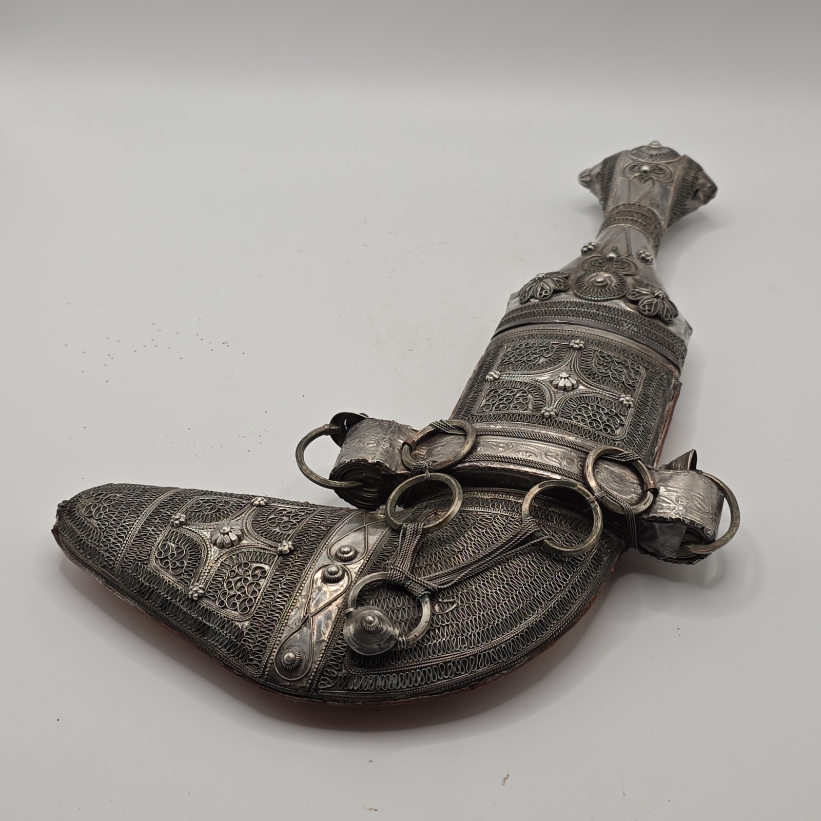 Vintage Omani Khanjar Dagger and small Knife Silver Wire filigree designs Decora Vintage Omani Khanjar Dagger and small Knife Silver Wire filigree designs Decora