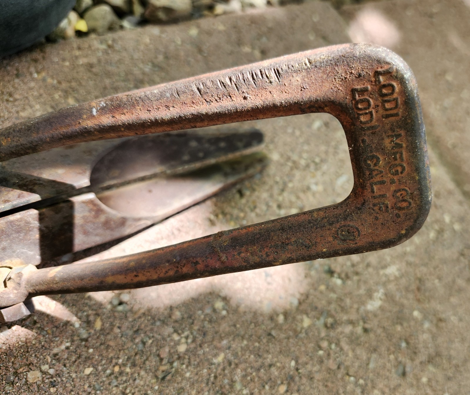Rare Antique Hand Saw Sharpening Vise 30\