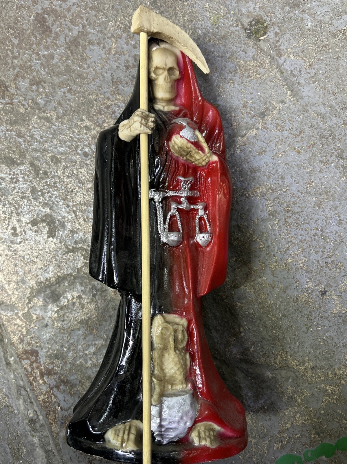 Santa Muerte Reversible Fixed 12in