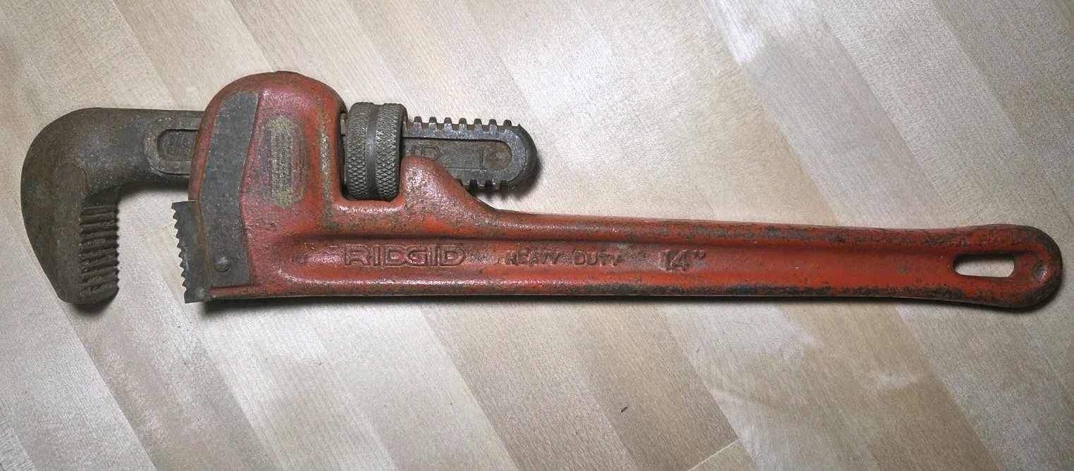 Vintage RIDGID 14 Inch Heavy Duty Pipe Wrench USA Elyria Ohio Vintage RIDGID 14 Inch Heavy Duty Pipe Wrench USA Elyria Ohio