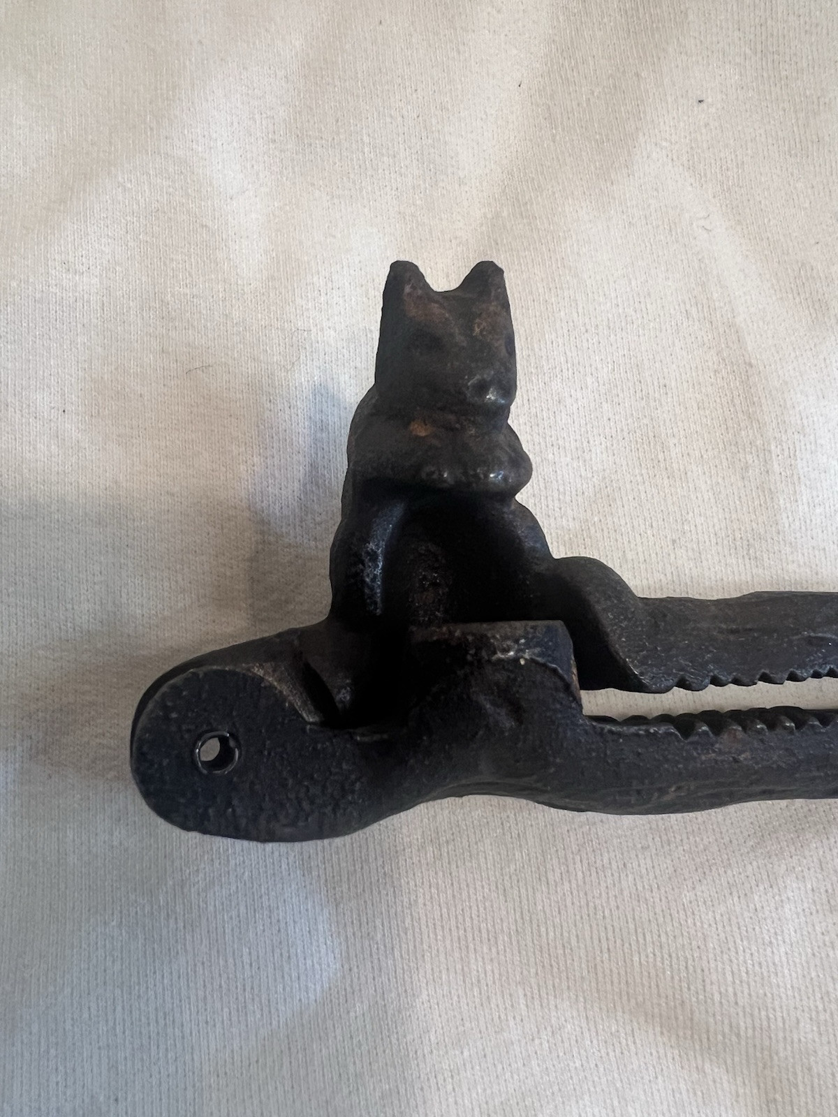 Vintage Cast Iron Nutcracker CUTE Squirrel over Bowl on Branch